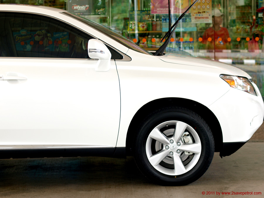 Lexus RX350 paint detailing 235534